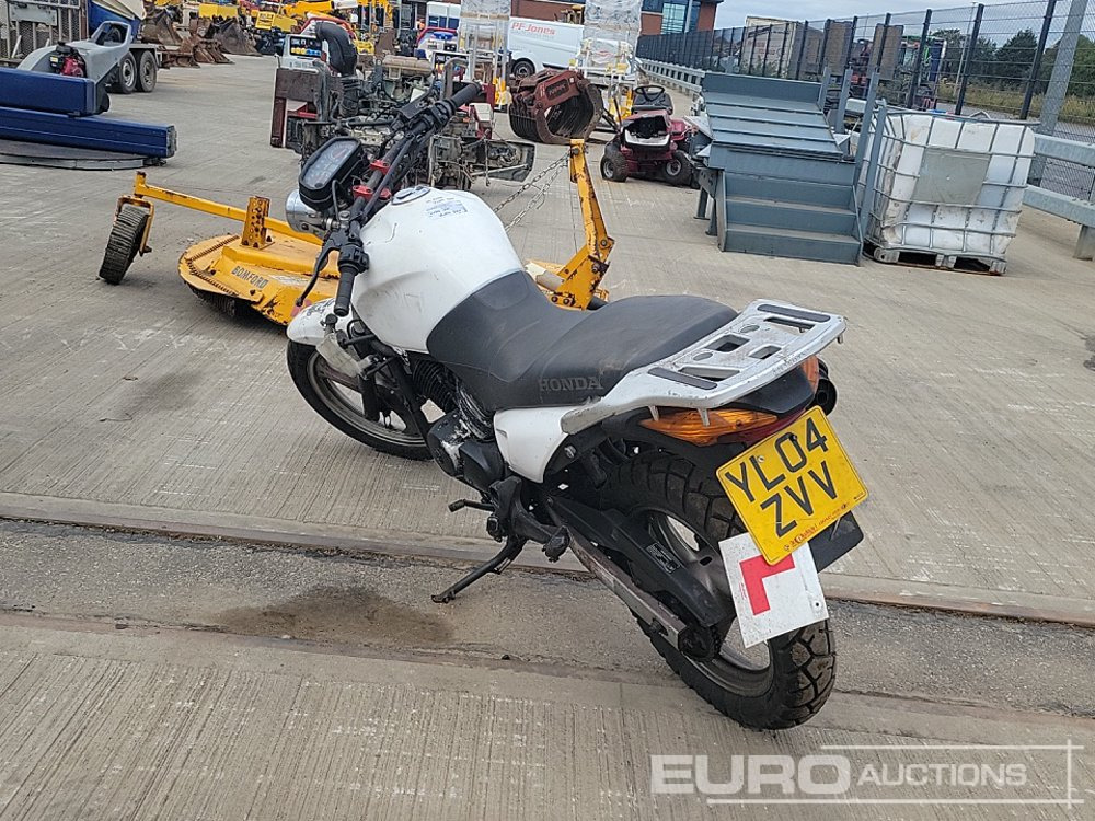 2004 Honda XL125 - Motocikl: slika 3 2004 Honda XL125 - Motocikl: slika 3