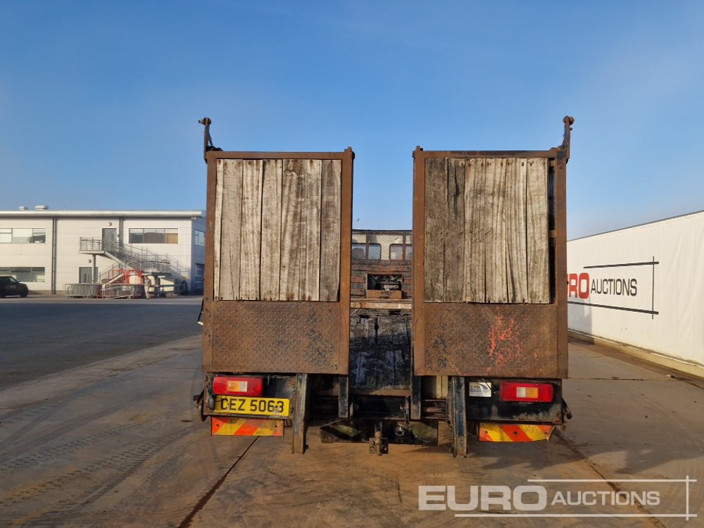 2005 Volvo FL220 - Kamion sa tovarnim sandukom: slika 4 2005 Volvo FL220 - Kamion sa tovarnim sandukom: slika 4