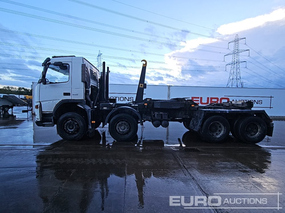 2005 Volvo FM12 340 - Kamion sa hidrauličnom kukom: slika 2 2005 Volvo FM12 340 - Kamion sa hidrauličnom kukom: slika 2