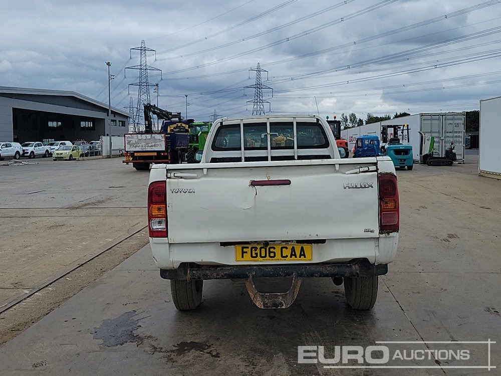 2006 Toyota Hilux D4D - Pikap: slika 4 2006 Toyota Hilux D4D - Pikap: slika 4