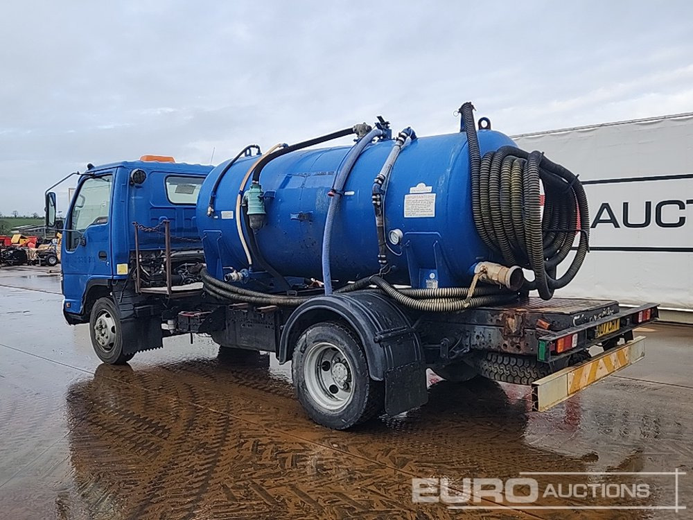 2007 Isuzu NQR - Kamion cisterna: slika 3 2007 Isuzu NQR - Kamion cisterna: slika 3