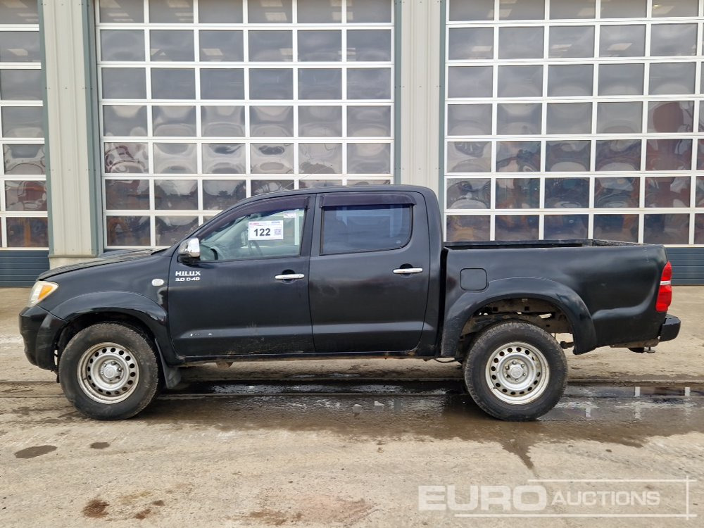 2007 Toyota Hilux Invincible - Pikap: slika 2 2007 Toyota Hilux Invincible - Pikap: slika 2