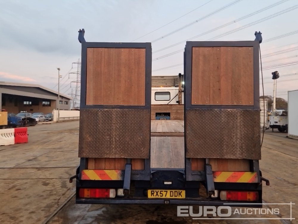 2008 Scania P340 - Kamion sa tovarnim sandukom: slika 4 2008 Scania P340 - Kamion sa tovarnim sandukom: slika 4