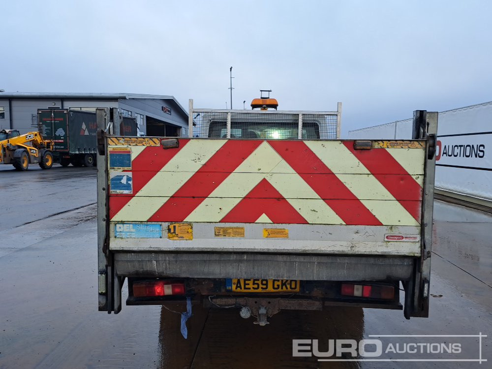 2009 Ford Transit - Dostavno vozilo s ravnom platformom: slika 4 2009 Ford Transit - Dostavno vozilo s ravnom platformom: slika 4