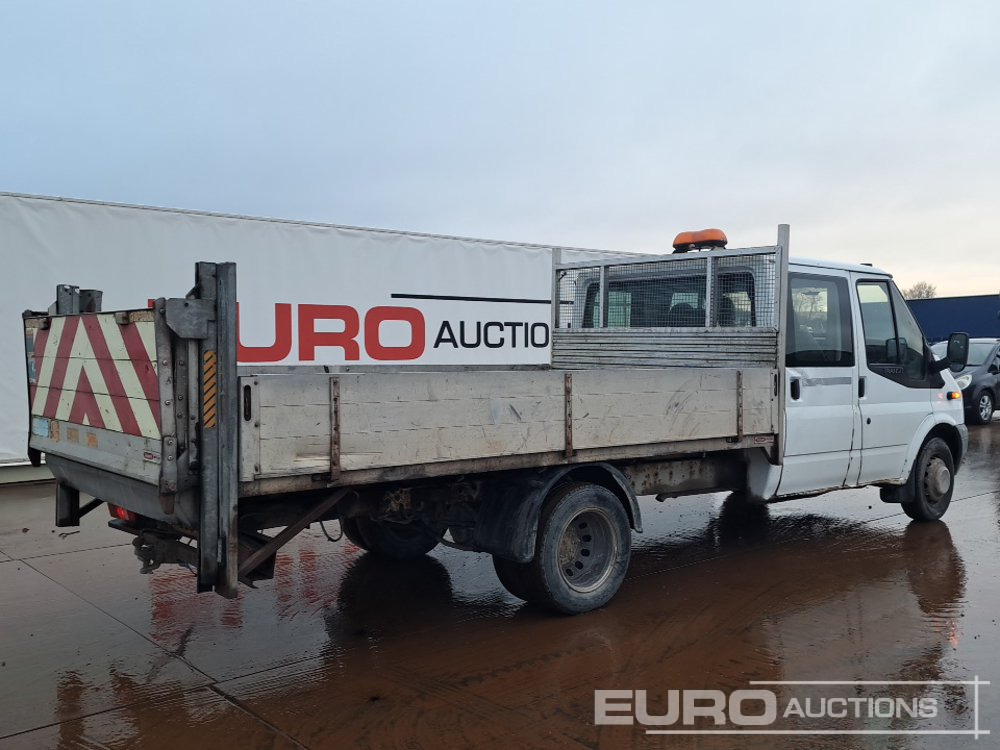 2009 Ford Transit - Dostavno vozilo s ravnom platformom: slika 5 2009 Ford Transit - Dostavno vozilo s ravnom platformom: slika 5