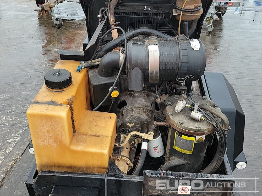 Kompresor za vazduh 2010 Doosan 731E: slika 24