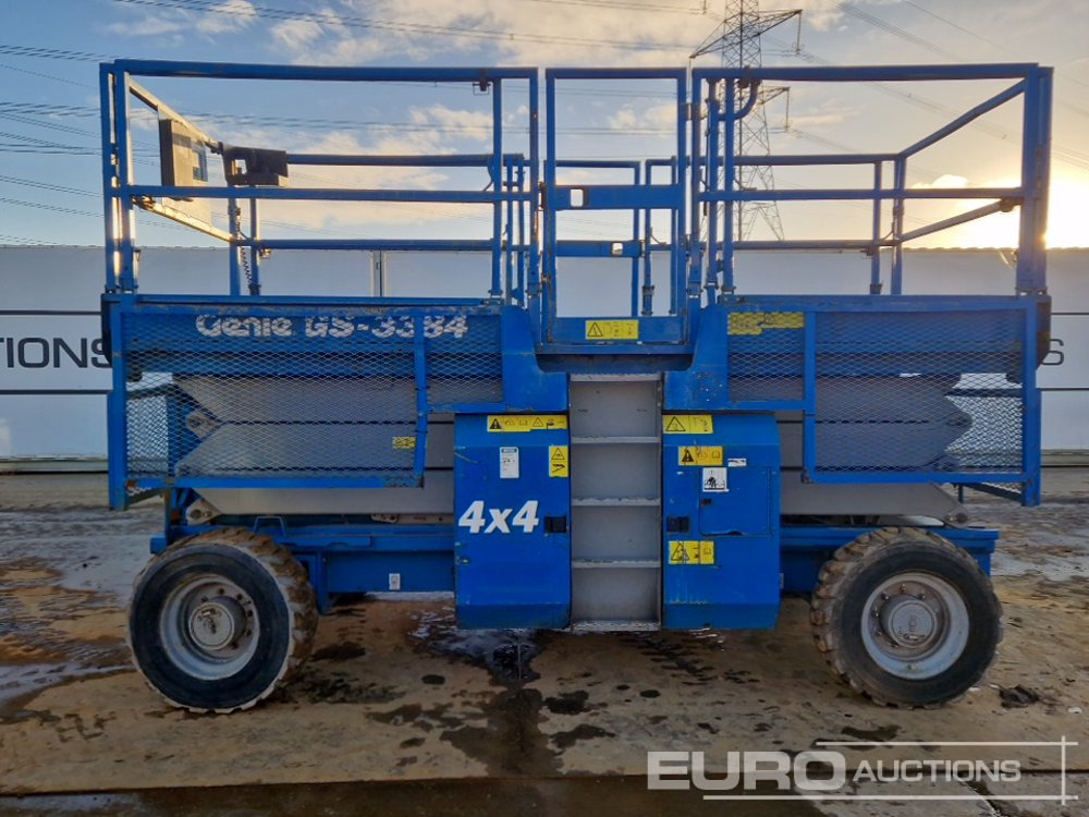 2010 Genie GS3384 - Vazdušna platforma: slika 2 2010 Genie GS3384 - Vazdušna platforma: slika 2