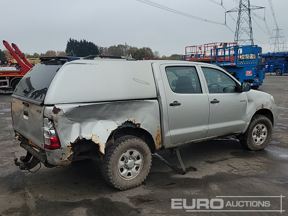 2010 Toyota Hilux - Automobil: slika 5 2010 Toyota Hilux - Automobil: slika 5