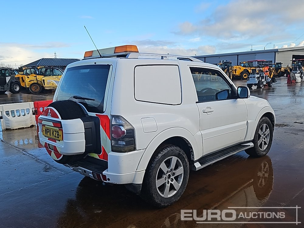 2011 Mitsubishi Shogun - SUV: slika 5 2011 Mitsubishi Shogun - SUV: slika 5