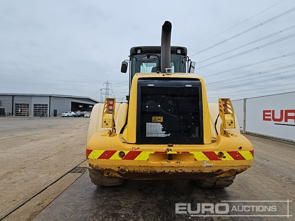 2011 New Holland W190C - Utovarivač točkaš: slika 4 2011 New Holland W190C - Utovarivač točkaš: slika 4