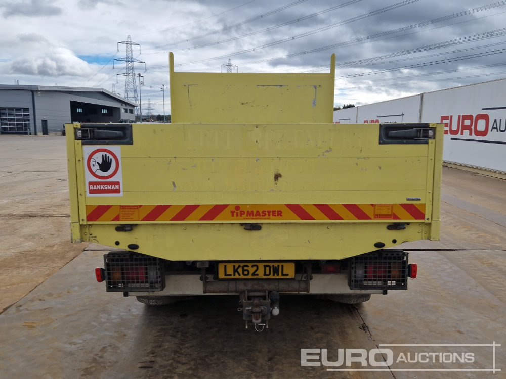 2012 Isuzu NPR-6 N62.150M - Kamion sa tovarnim sandukom: slika 4 2012 Isuzu NPR-6 N62.150M - Kamion sa tovarnim sandukom: slika 4