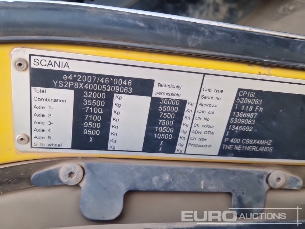 Istovarivač, Kamion sa dizalicom 2013 Scania P400: slika 40