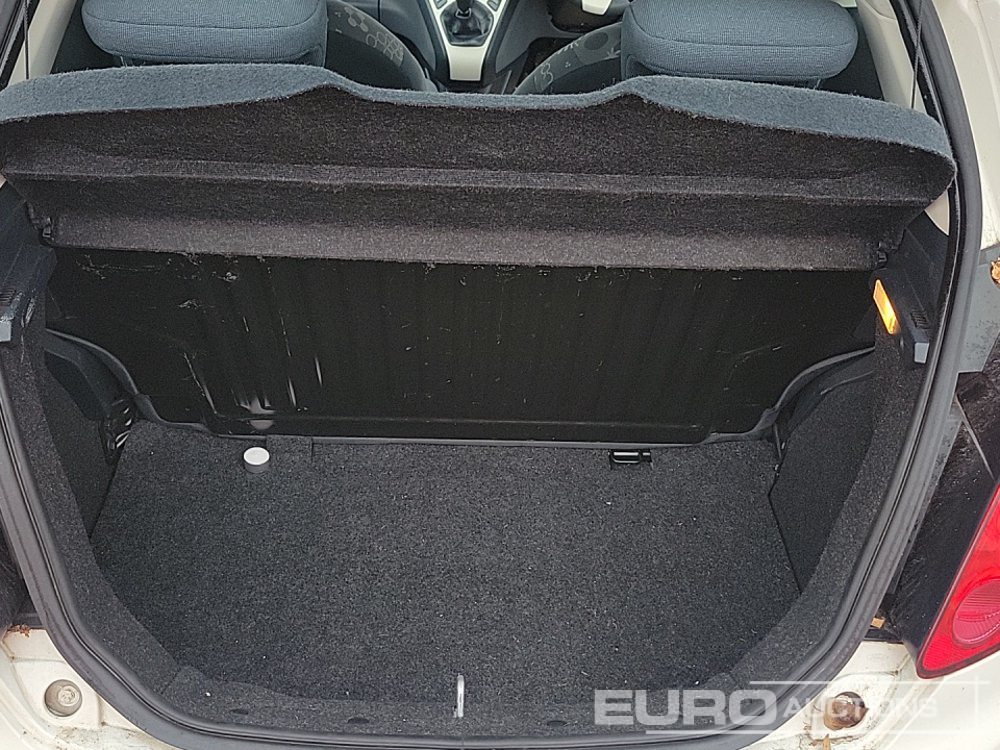 Automobil 2014 Ford Ka: slika 17 Automobil 2014 Ford Ka: slika 17