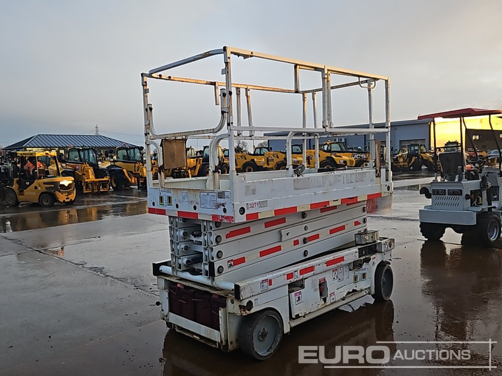 2014 Haulotte Compact 12 - Vazdušna platforma: slika 5 2014 Haulotte Compact 12 - Vazdušna platforma: slika 5