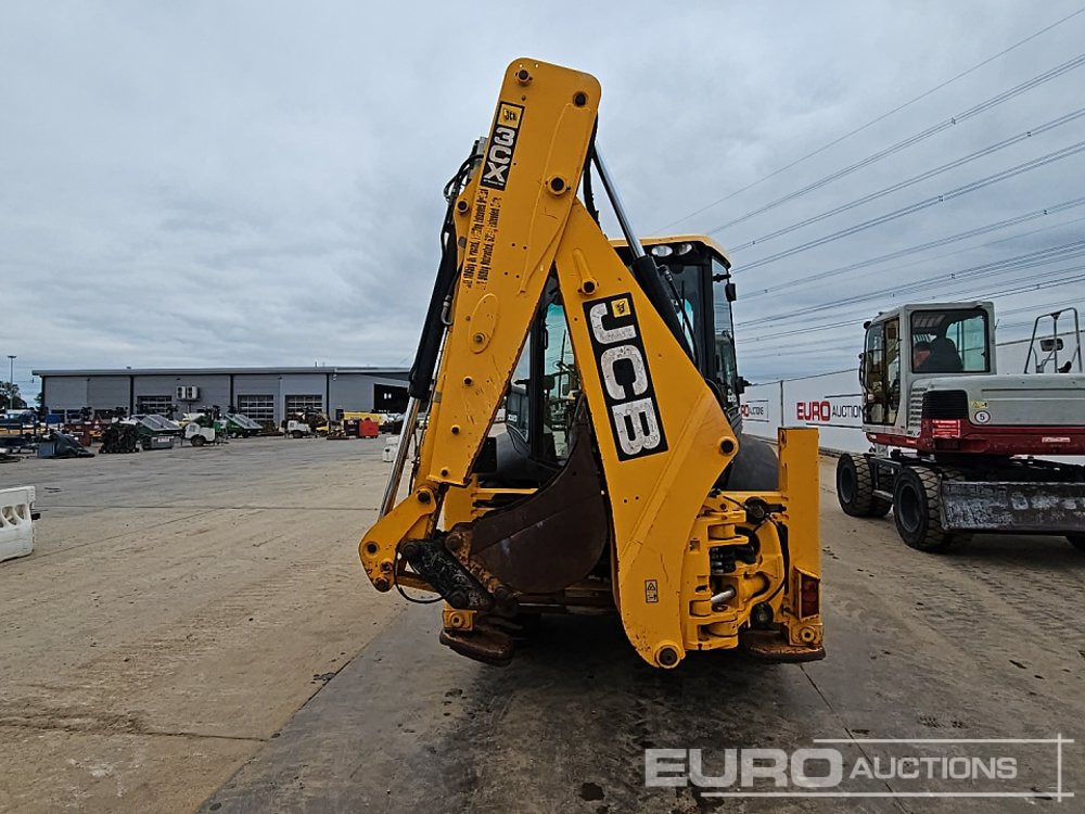 2014 JCB 3CX P21 - Bager utovarivač: slika 4 2014 JCB 3CX P21 - Bager utovarivač: slika 4