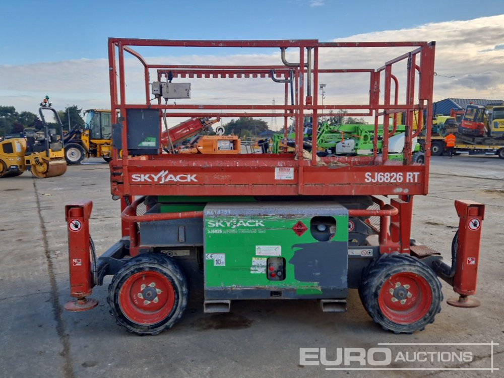 2014 SkyJack SJ6826RT - Vazdušna platforma: slika 4 2014 SkyJack SJ6826RT - Vazdušna platforma: slika 4