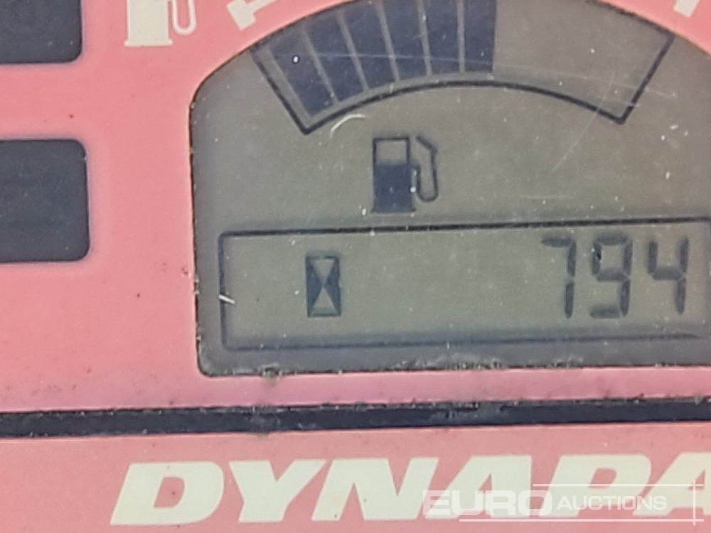 Valjak 2015 Dynapac CC800: slika 35