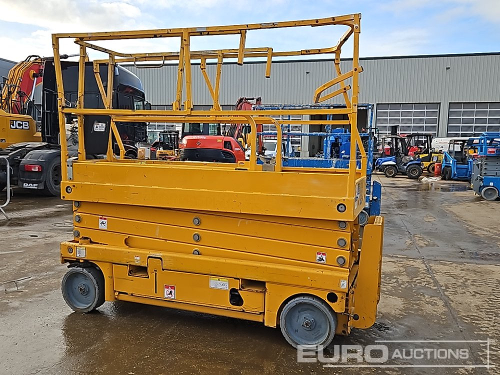 2015 Haulotte Compact 10N - Vazdušna platforma: slika 2 2015 Haulotte Compact 10N - Vazdušna platforma: slika 2