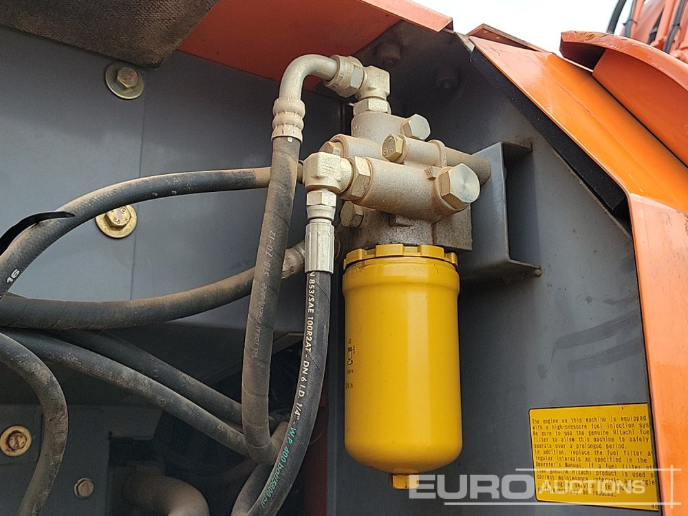Bager guseničar 2015 Hitachi ZX210LC-5B: slika 39