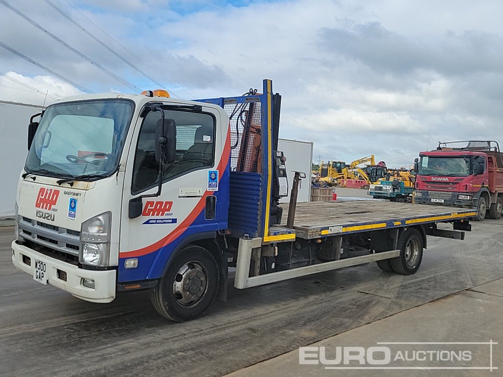 2015 Isuzu NPR - Kamion sa tovarnim sandukom: slika 1 2015 Isuzu NPR - Kamion sa tovarnim sandukom: slika 1
