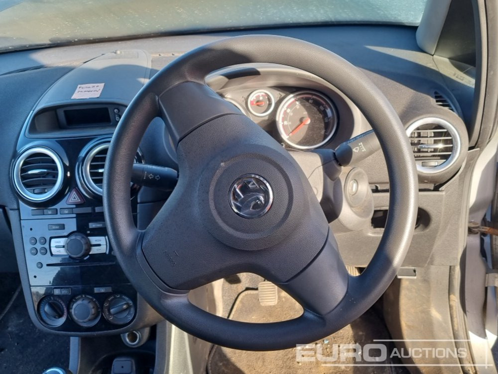 Automobil 2015 Vauxhall Corsa Sportive: slika 24 Automobil 2015 Vauxhall Corsa Sportive: slika 24