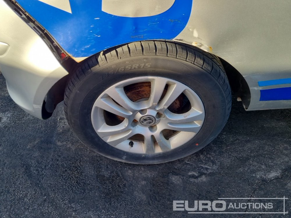 Automobil 2015 Vauxhall Corsa Sportive: slika 11 Automobil 2015 Vauxhall Corsa Sportive: slika 11