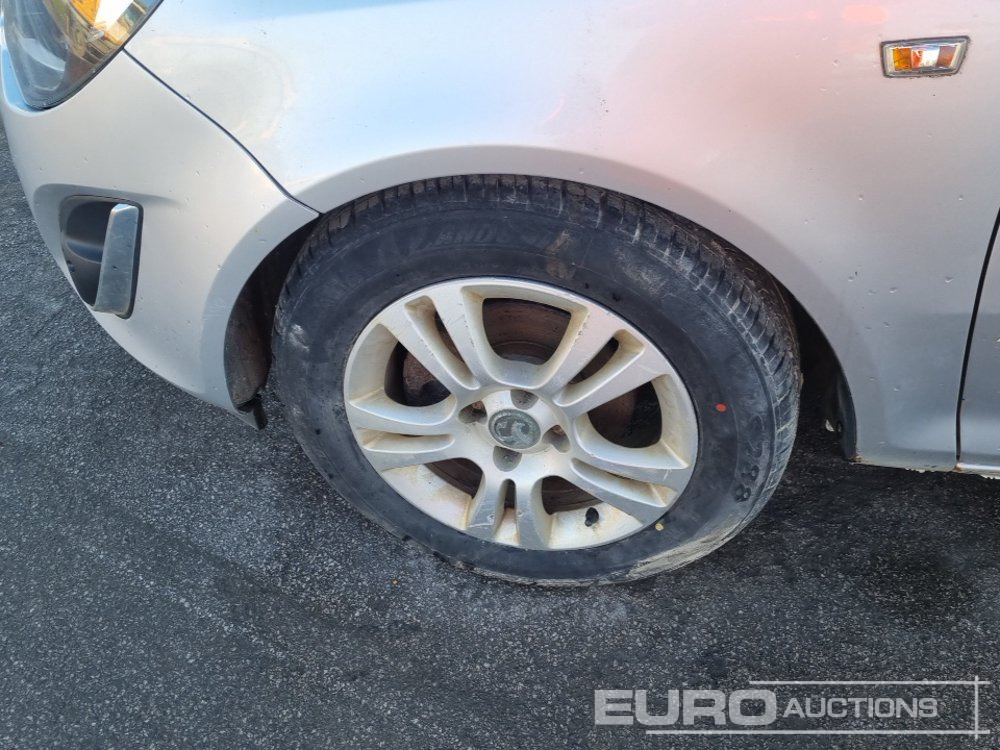 Automobil 2015 Vauxhall Corsa Sportive: slika 9 Automobil 2015 Vauxhall Corsa Sportive: slika 9