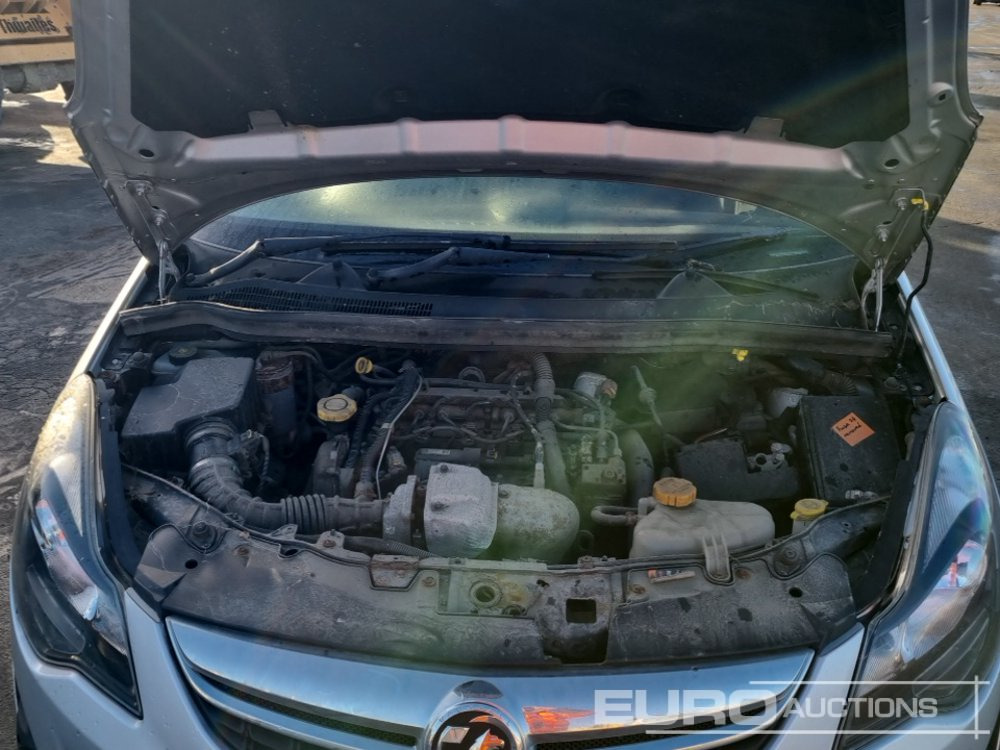 Automobil 2015 Vauxhall Corsa Sportive: slika 14 Automobil 2015 Vauxhall Corsa Sportive: slika 14