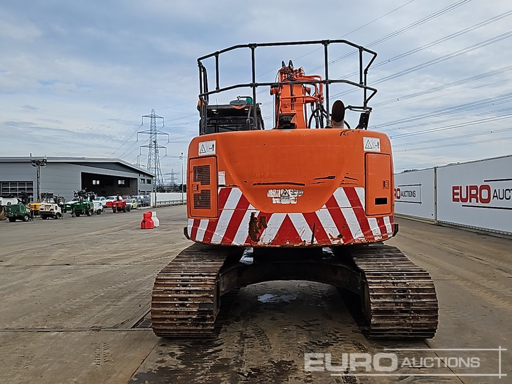 2016 Hitachi ZX225USLC-5B - Bager guseničar: slika 4 2016 Hitachi ZX225USLC-5B - Bager guseničar: slika 4