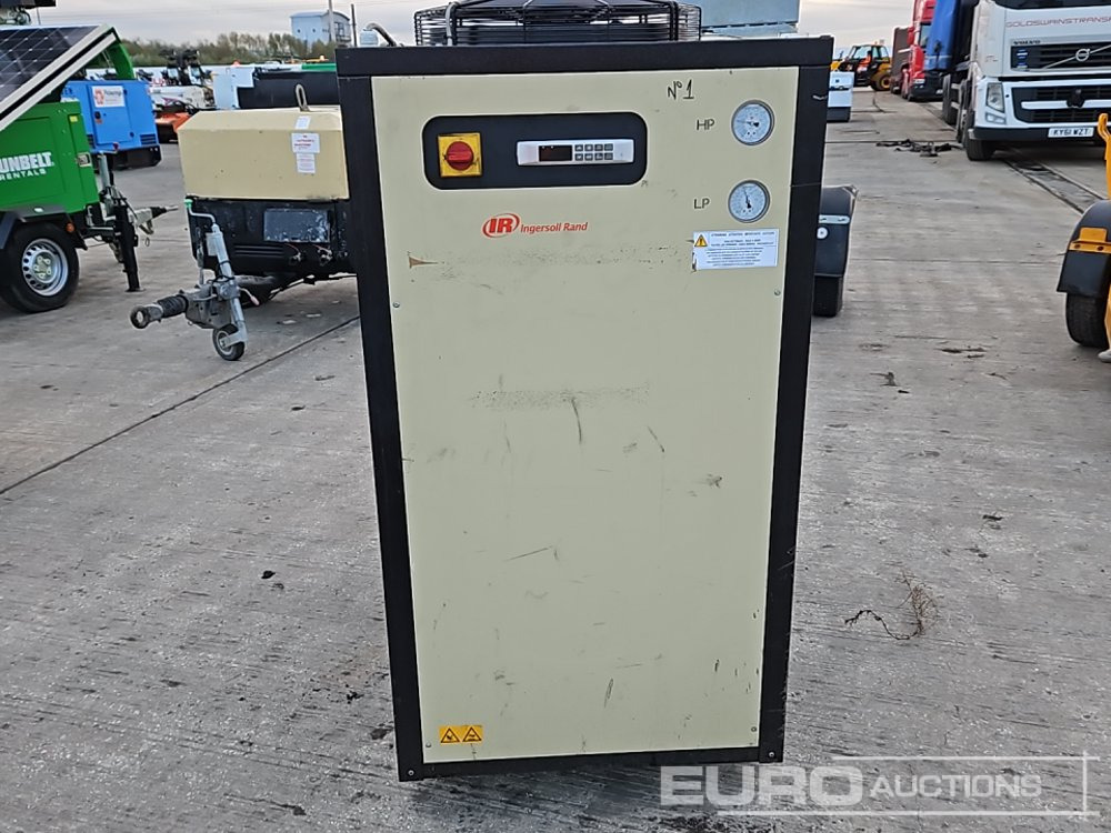 2016 Ingersoll Rand D1890IN-A - Građevinska oprema: slika 4 2016 Ingersoll Rand D1890IN-A - Građevinska oprema: slika 4