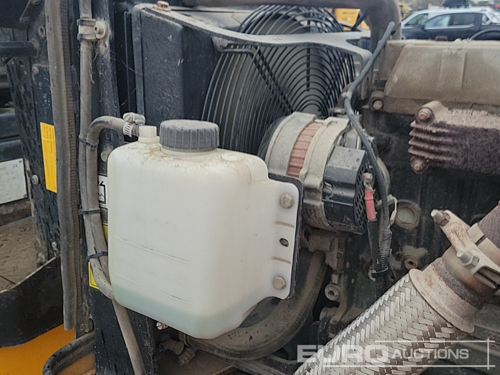 Valjak 2016 JCB VMT380: slika 24