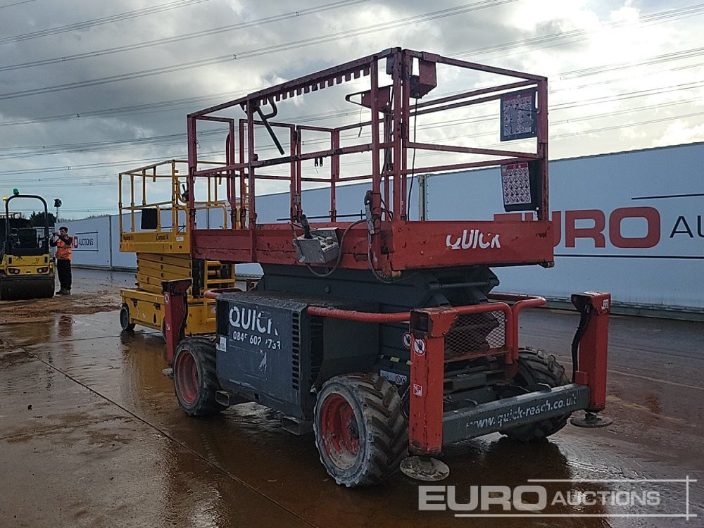 2016 SkyJack 4x4 Diesel Scissor Lift - Lift u obliku makaza: slika 3 2016 SkyJack 4x4 Diesel Scissor Lift - Lift u obliku makaza: slika 3
