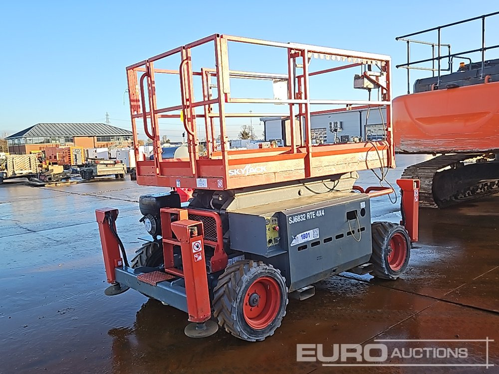 2016 SkyJack SJ6832E - Lift u obliku makaza: slika 5 2016 SkyJack SJ6832E - Lift u obliku makaza: slika 5