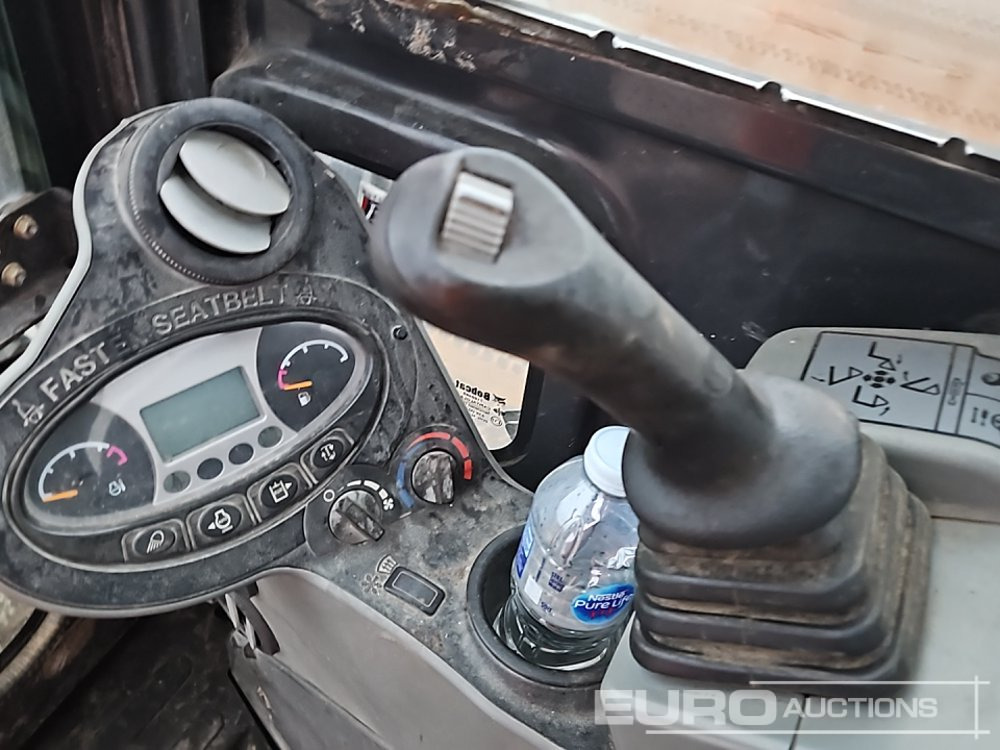 Mini bager 2017 Bobcat E26: slika 36