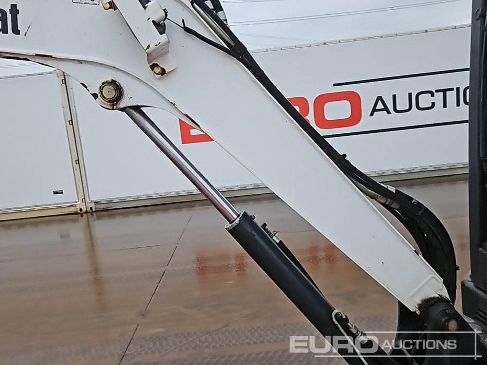 Mini bager 2017 Bobcat E26: slika 24