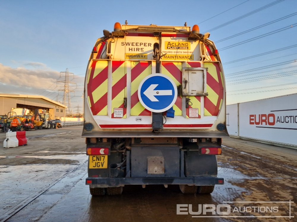 2017 DAF LF220 - Autočistilica: slika 4 2017 DAF LF220 - Autočistilica: slika 4