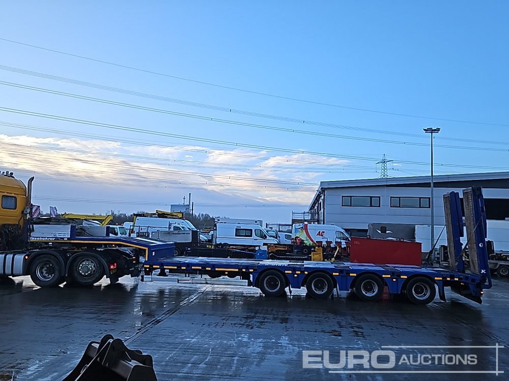 2017 Kassbohrer 4 Axle Extendable Stepframe Low Loader Trailer, 1 Rear Stear Axle, Out Riggers, Hydraulic Fliptoe Ramps - Niska poluprikolica za prevoz: slika 2 2017 Kassbohrer 4 Axle Extendable Stepframe Low Loader Trailer, 1 Rear Stear Axle, Out Riggers, Hydraulic Fliptoe Ramps - Niska poluprikolica za prevoz: slika 2