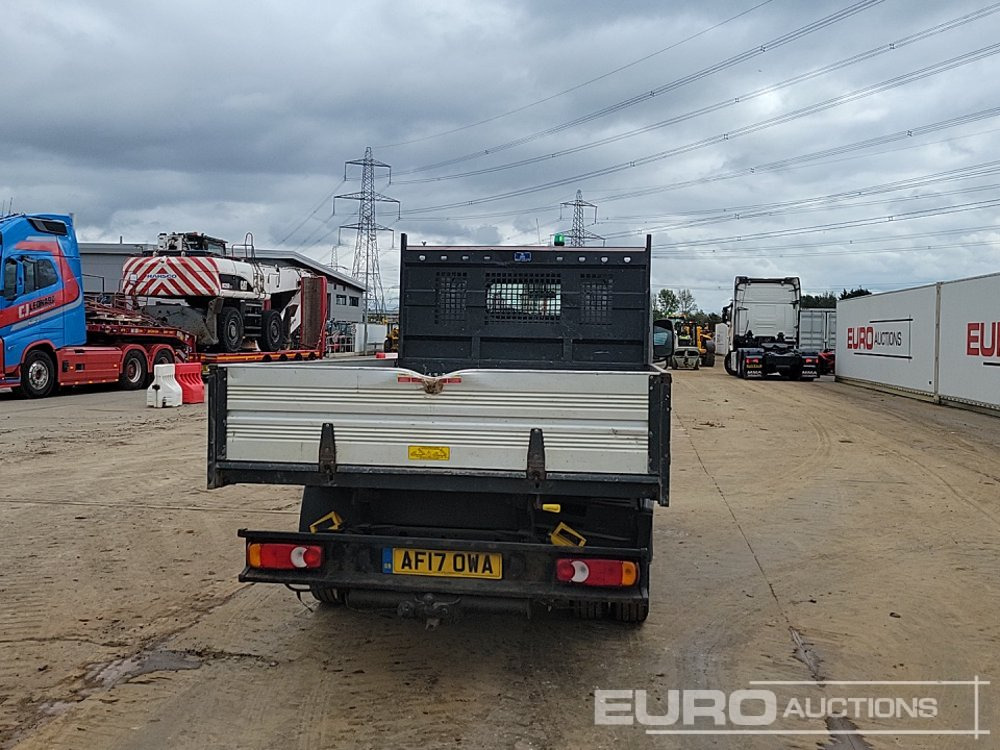 2017 Nissan Cabstar NT400 - Dostavno vozilo s ravnom platformom: slika 4 2017 Nissan Cabstar NT400 - Dostavno vozilo s ravnom platformom: slika 4