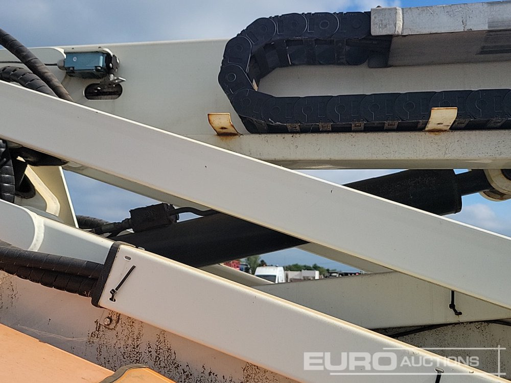 Vazdušna platforma 2017 Snorkel A46JRT: slika 24