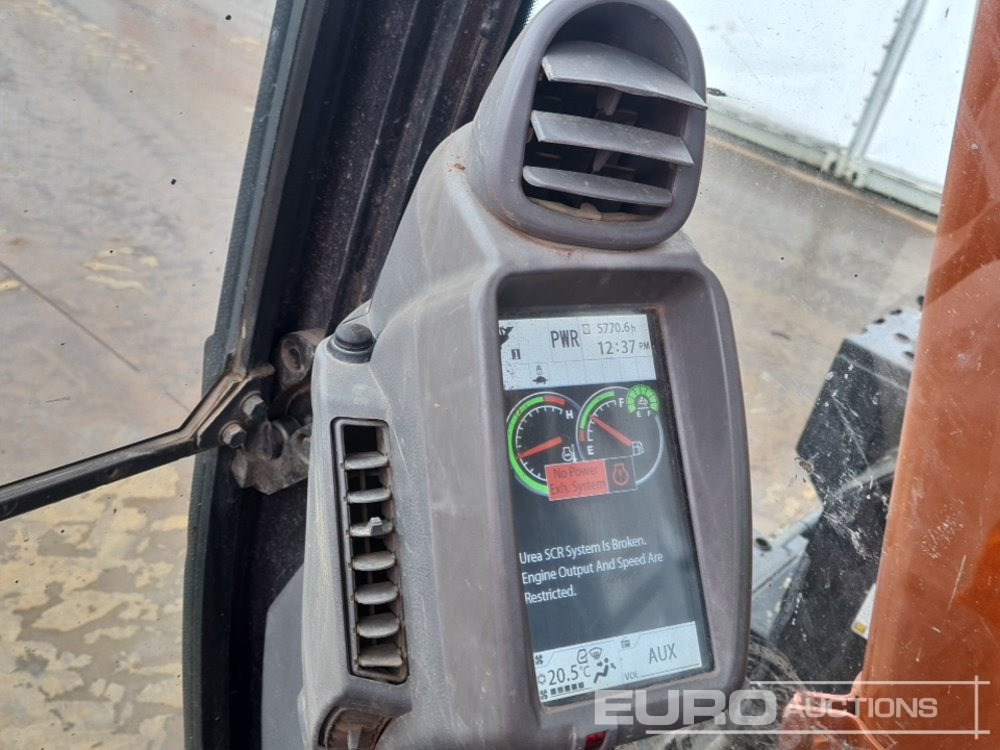 Bager guseničar 2018 Hitachi ZX135US-6: slika 46