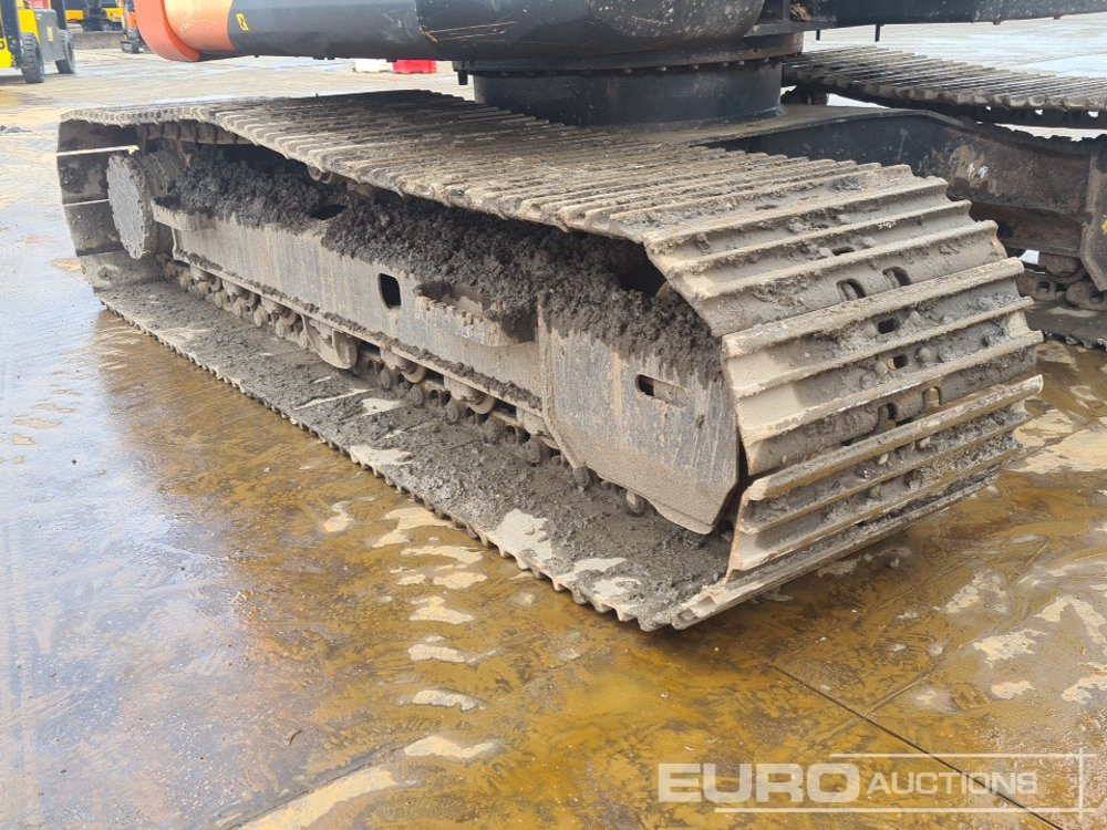 Bager guseničar 2018 Hitachi ZX135US-6: slika 16