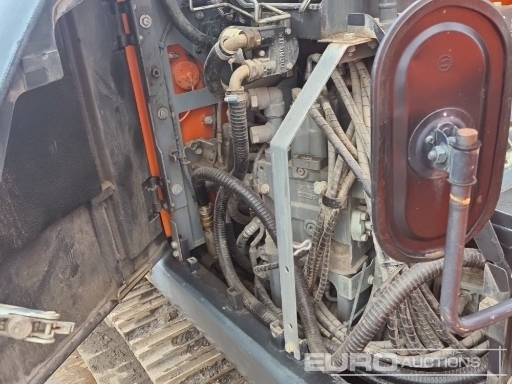 Bager guseničar 2018 Hitachi ZX135US-6: slika 37