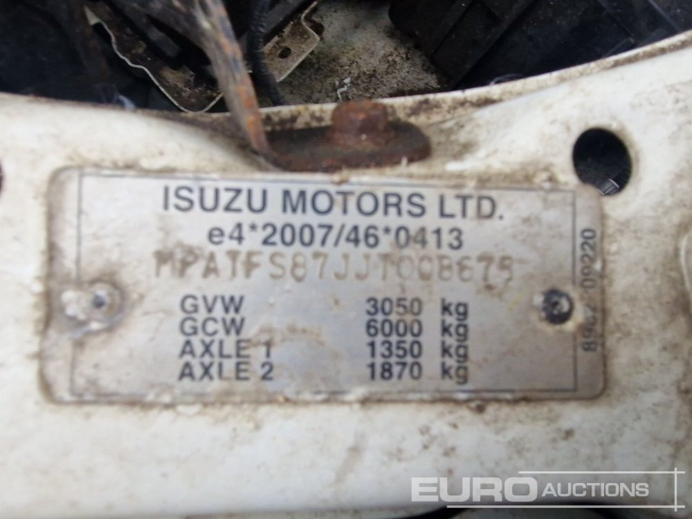 Pikap 2018 Isuzu D-Max: slika 38