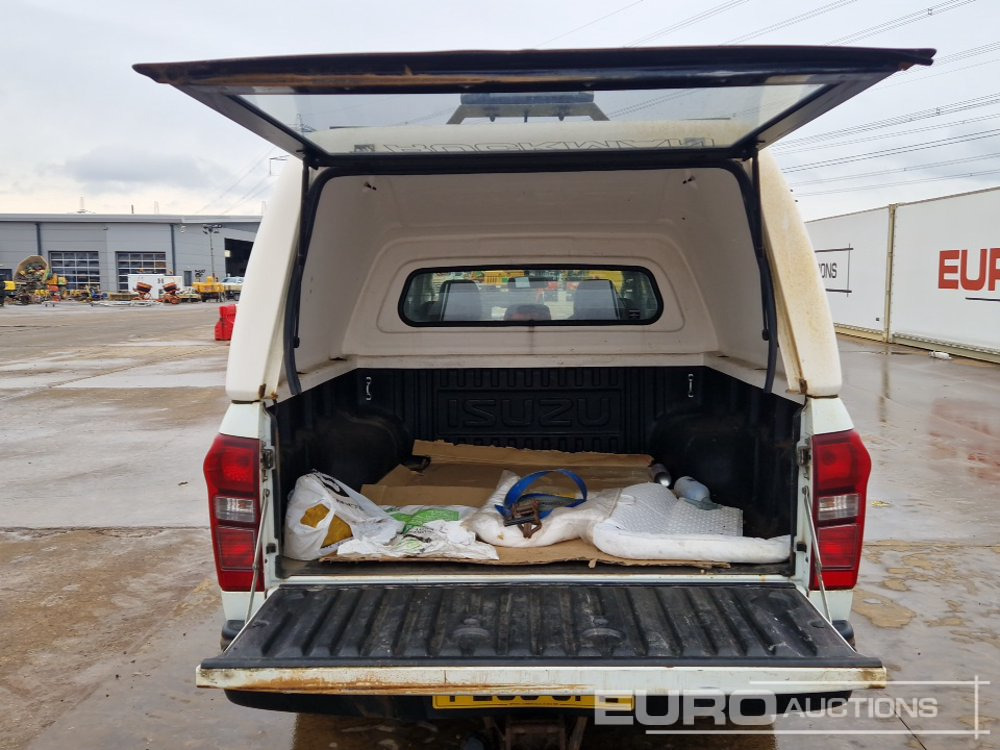Pikap 2018 Isuzu D-Max: slika 13
