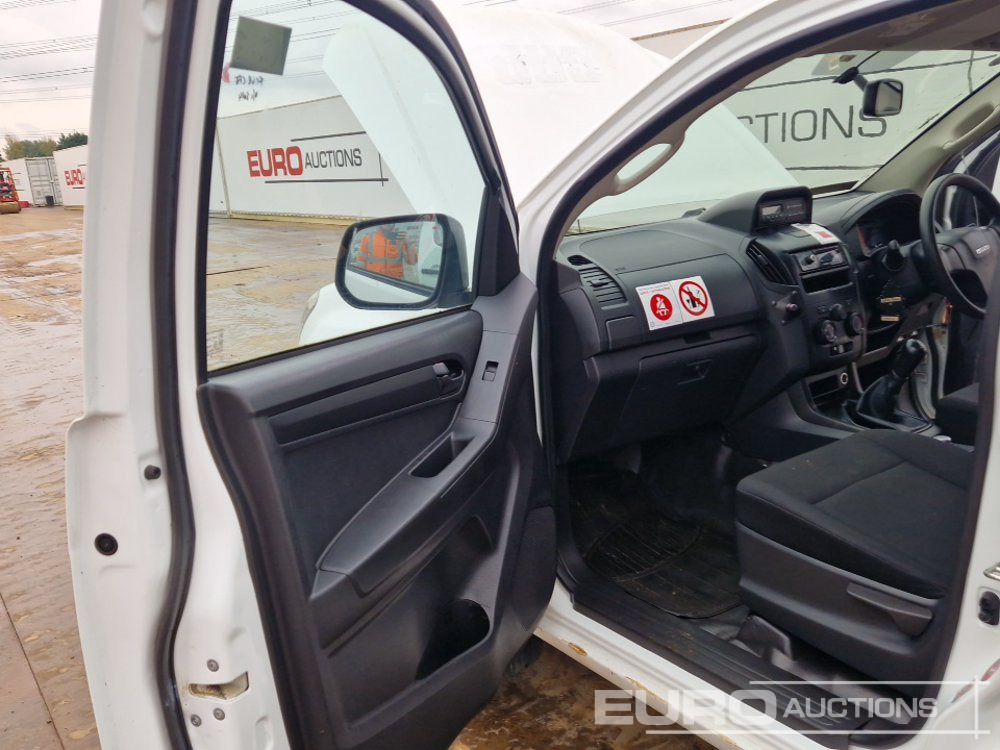 Pikap 2018 Isuzu D-Max: slika 25
