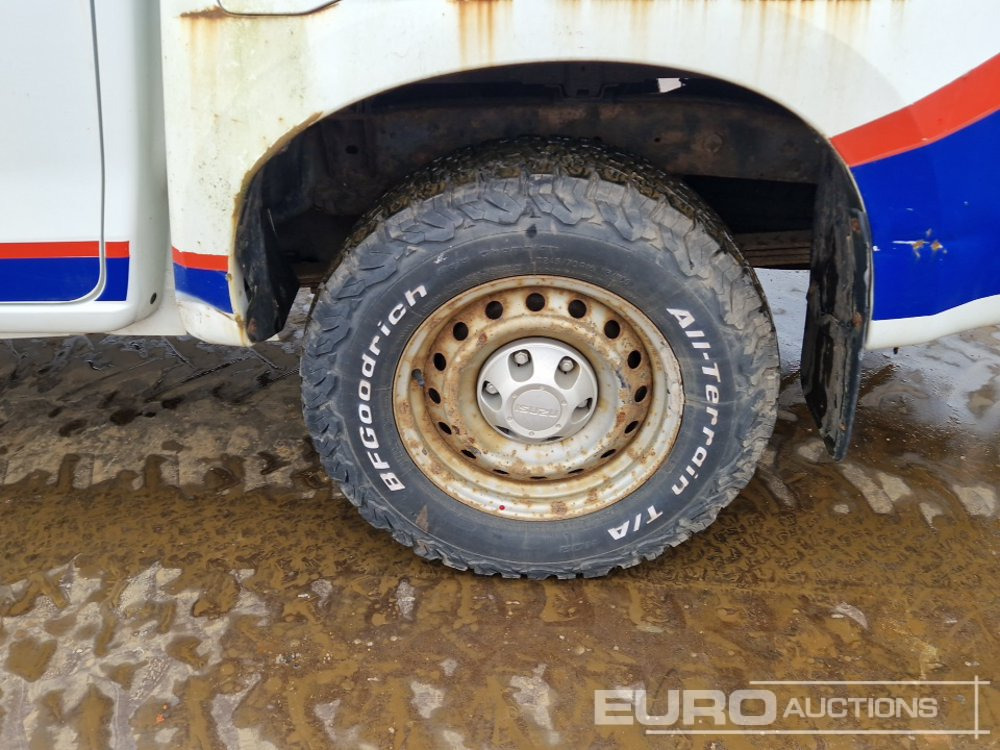 Pikap 2018 Isuzu D-Max: slika 10