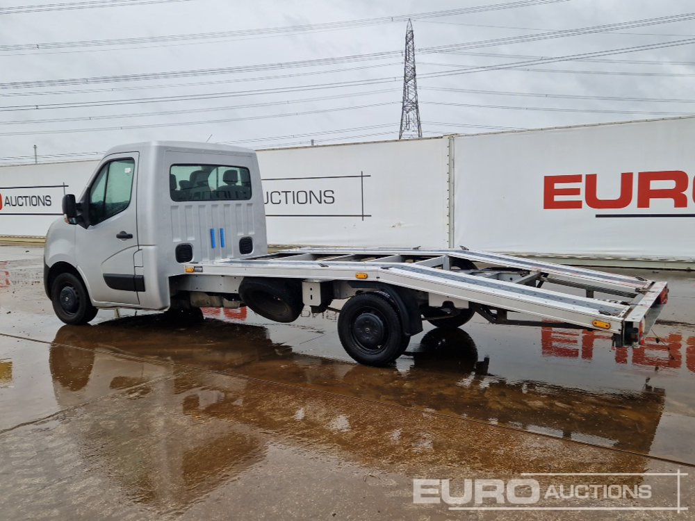 2018 Nissan NV400 - Dostavno vozilo s ravnom platformom: slika 3 2018 Nissan NV400 - Dostavno vozilo s ravnom platformom: slika 3