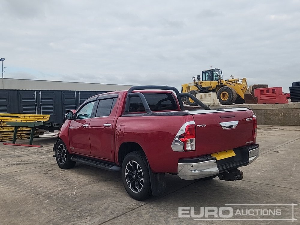 2018 Toyota Hilux Invincible X - Pikap: slika 3 2018 Toyota Hilux Invincible X - Pikap: slika 3