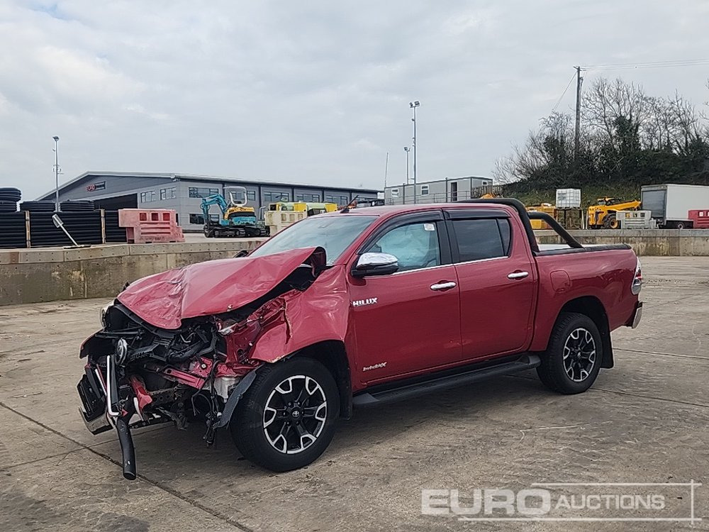 2018 Toyota Hilux Invincible X - Pikap: slika 1 2018 Toyota Hilux Invincible X - Pikap: slika 1
