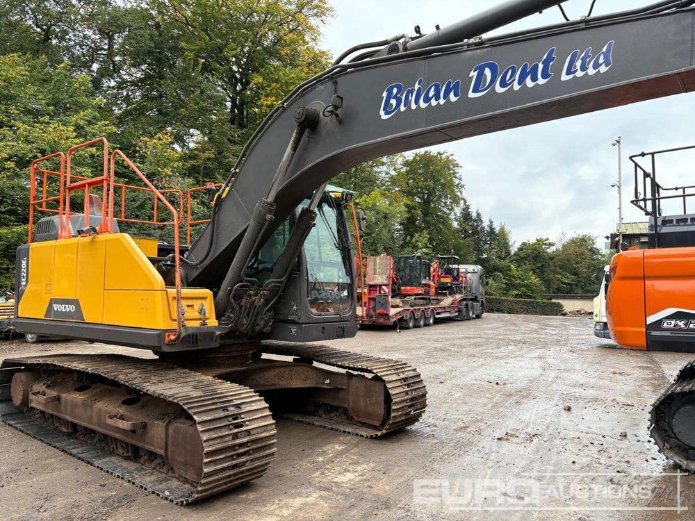 2018 Volvo EC220EL - Bager guseničar: slika 2 2018 Volvo EC220EL - Bager guseničar: slika 2